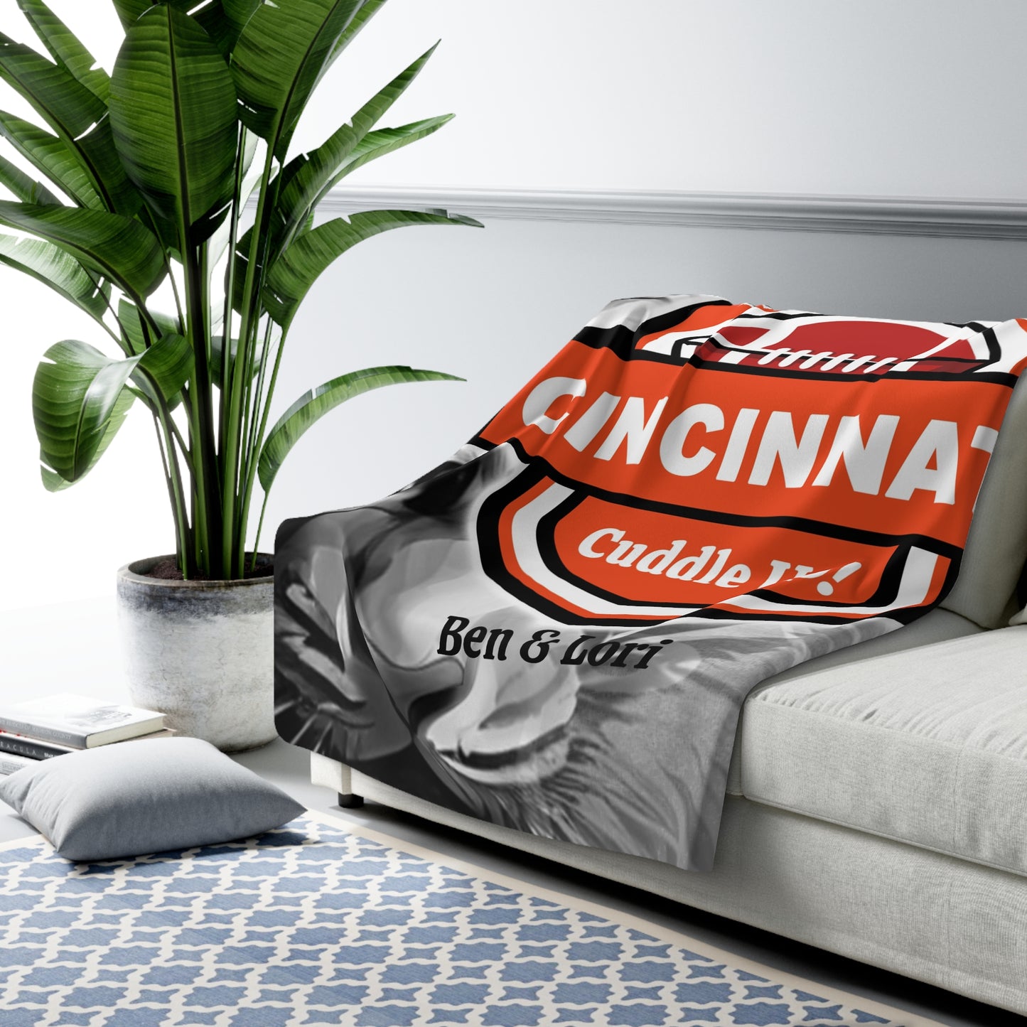 Cincinnati Cuddle Up! Super Fan Personalized Gift